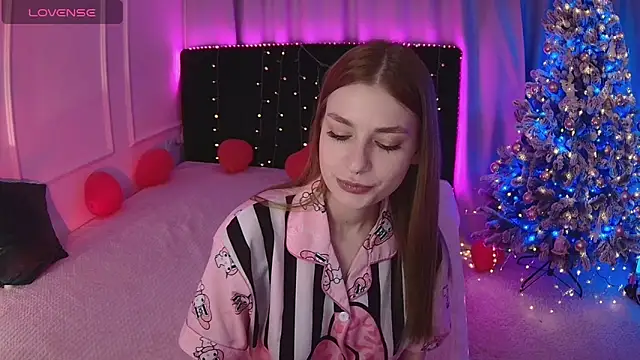 Alisa Wood online show from February 22, 3:24 pm