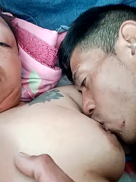 perrit17 online show from April 12, 1:47 pm