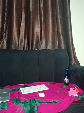 Lust Lunnah online show from June 3, 7:53 am