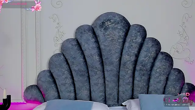 Amelia-Grace online show from February 25, 4:00 am