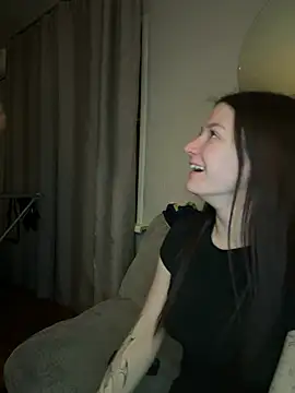 chilhorny online show from February 9, 4:20 pm