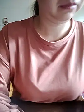 LiilyZi online show from March 16, 7:01 am