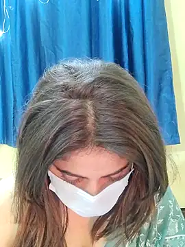 Janvi-Loves online show from March 5, 6:15 pm