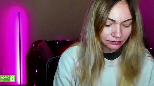 BlondMikey22 online show from February 18, 6:45 am