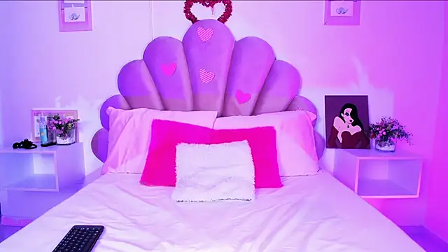 Lili Stone  online show from February 22, 2:29 pm