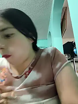 ashleymonroe4 online show from February 19, 9:13 pm