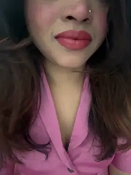 riya sharma11 online show from March 14, 7:04 pm