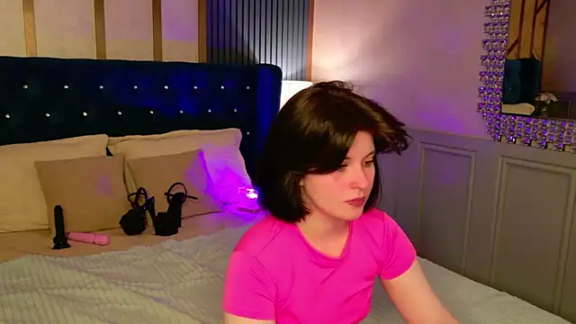 Milana Bold online show from April 20, 8:34 pm