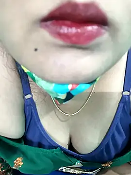 Tamilkannadacouple online show from February 28, 4:39 pm