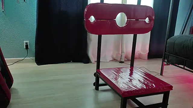 bellaskeykeeper online show from February 25, 5:33 pm