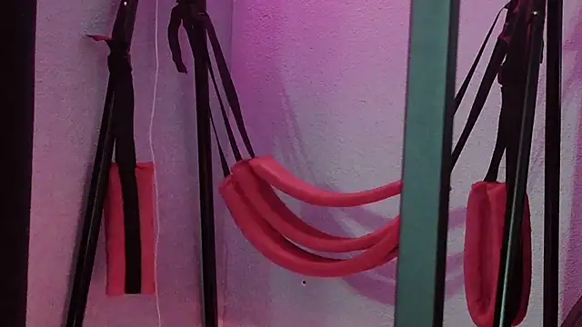 bellaskeykeeper online show from March 7, 6:31 am