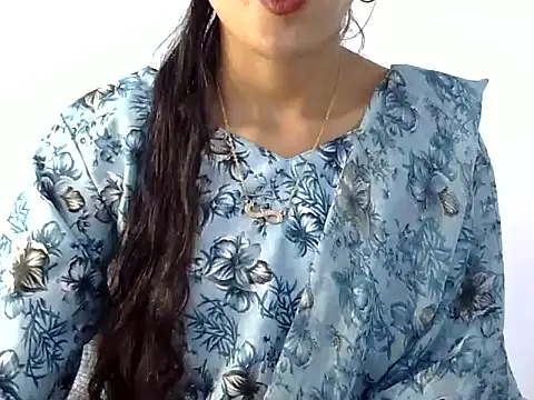 Mehaak  online show from February 18, 8:24 am