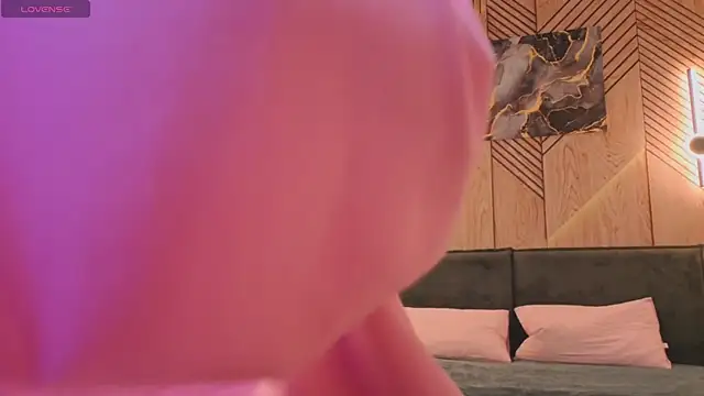  Kiki angel  online show from April 10, 1:22 am