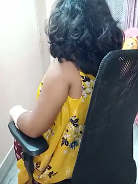 Lovely-Lina7 online show from June 5, 4:46 pm