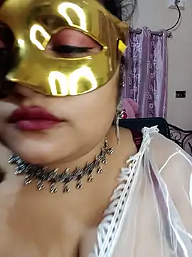Lovely-Lina7 online show from July 4, 6:04 pm