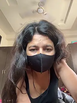 raavigirl online show from March 21, 3:00 am