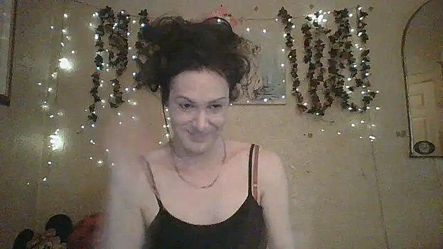 sillymillie4 online show from July 9, 10:33 pm