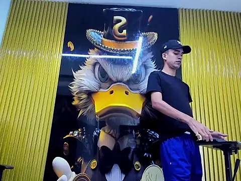 couplehot sex  online show from February 21, 7:25 pm