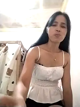 sweet maxine44 online show from March 29, 11:04 pm