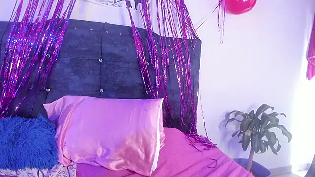 sexy diablaa online show from February 16, 3:12 pm