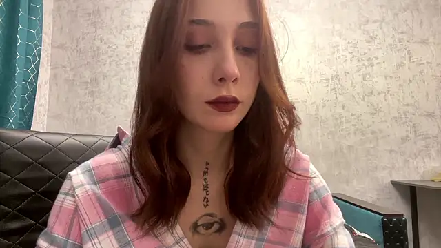 JulissaJoly online show from February 14, 1:13 pm