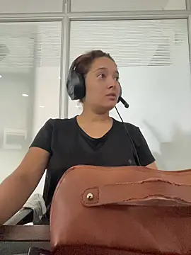 Emily Harpeer online show from April 8, 11:23 am