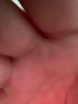 Amber Sinn online show from May 2, 10:57 pm