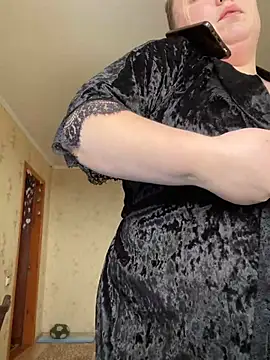 Mommy-girl-Lola online show from February 27, 11:10 am