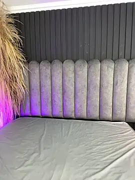 Nanda vixen  online show from April 17, 10:56 pm