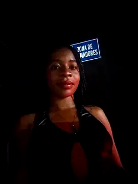 -hotebony online show from April 8, 3:52 am