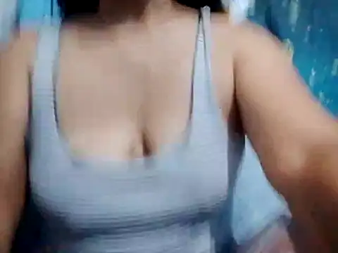 suzzie hot online show from February 13, 10:50 am