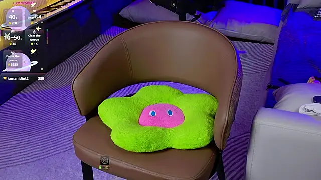 AnnyShore online show from March 11, 2:16 am