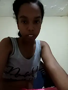 Roxilover online show from March 25, 12:05 am