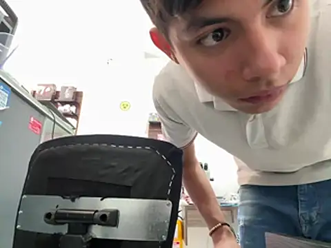 two cam latin online show from February 22, 4:52 pm