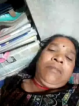 Loomaraj online show from March 5, 10:05 pm