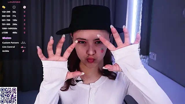 VerlieChahal online show from February 28, 8:52 pm