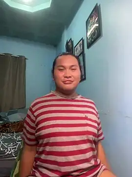 hollynicole online show from March 22, 4:57 pm