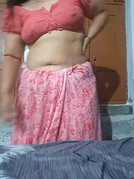 couple new enjoy online show from March 31, 5:24 pm