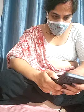 couple new enjoy online show from April 12, 4:54 pm