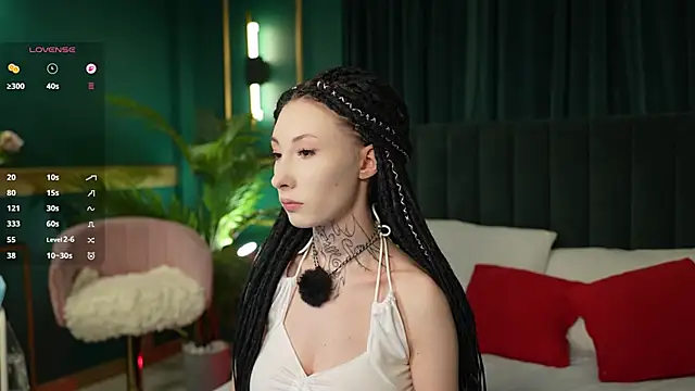 roxy morrison x online show from March 19, 5:50 pm