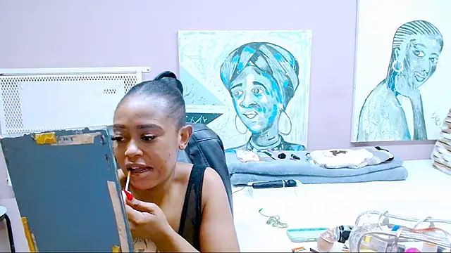 TyraHotxxx online show from June 4, 6:07 am