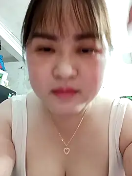 Kee-kimlee online show from March 2, 2:44 am