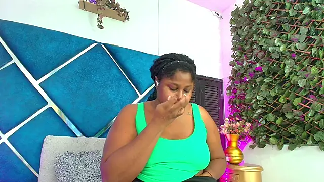 AlexaRousse4u online show from April 9, 2:47 am