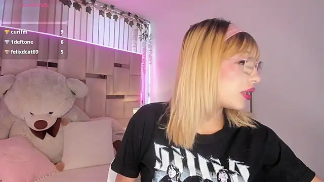 Maya-jhons online show from March 26, 11:34 am