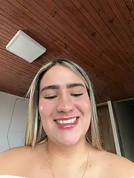 Miilana  online show from July 10, 10:21 pm