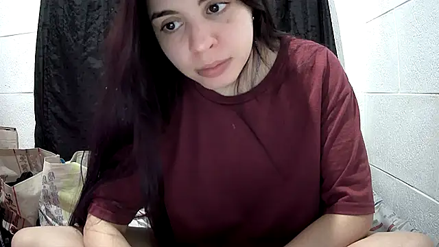 violetazein7 online show from July 24, 7:00 pm