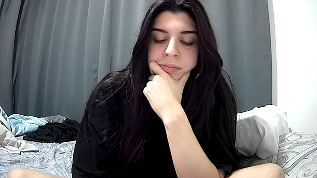 violetazein7 online show from June 29, 1:56 am