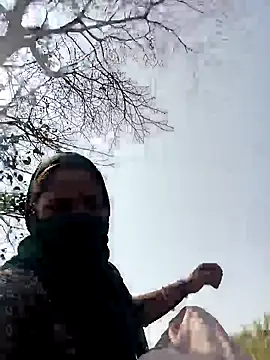 Pallavi hote online show from February 25, 7:07 am