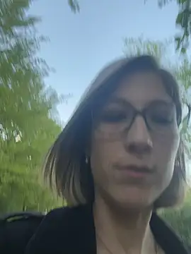 blondie-27 online show from April 23, 6:32 pm