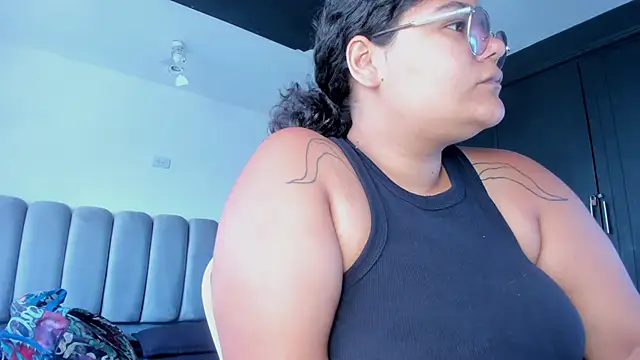 DarkReed online show from April 16, 8:30 pm